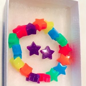 STAR MULTI COLORED STRETCHY BRACELET AND EARRINGS SET ⭐️
